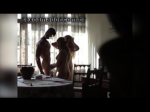 ❤️ Le amiche del sesso invitano un uomo gigante e una cosa a tre con lui Solo pornoal it.courseclass.ru ❌